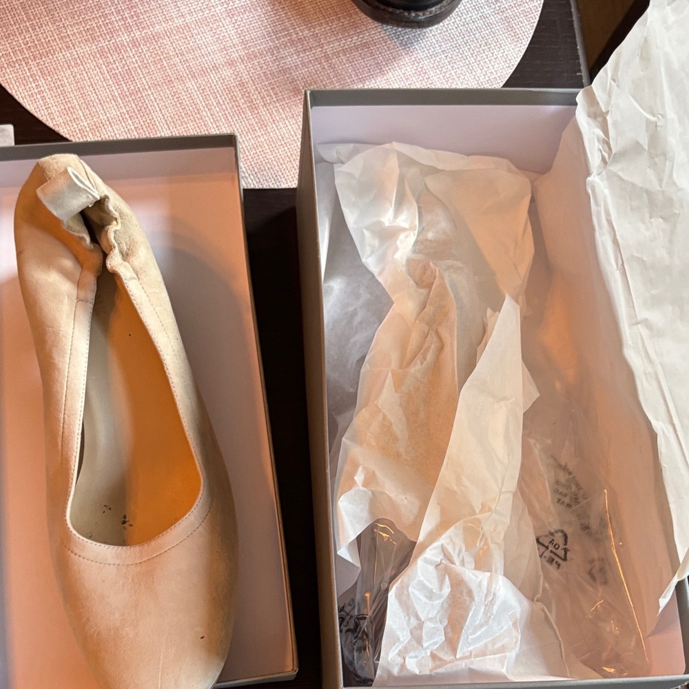 Everlane Tan Women's Flats